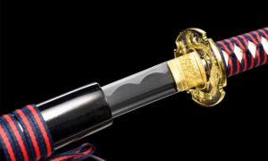 Katana Shinku No Ryū (真紅の竜) – Drago Cremisi